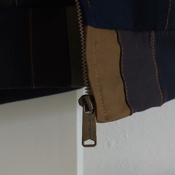 Checkered Jacket with Front Pocket - Picture 5 of 8